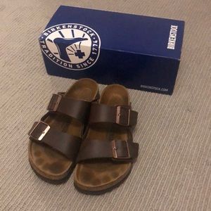 Birkenstock sandals size 37 (womens 7/7.5)